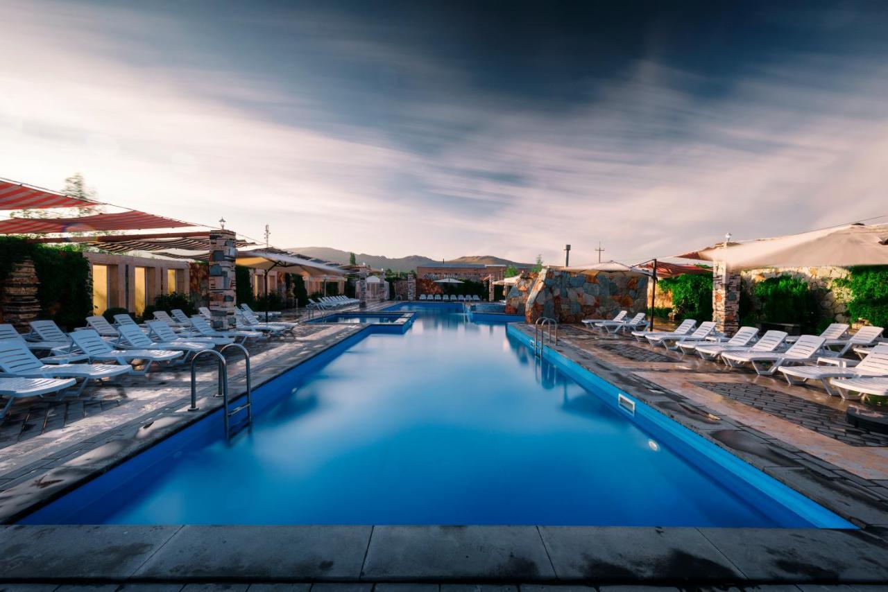 Maria Resort เซวาน ภายนอก รูปภาพ